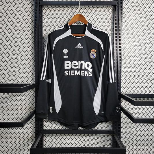 Real Madrid 2006-07 Away Shirt Longsleeve