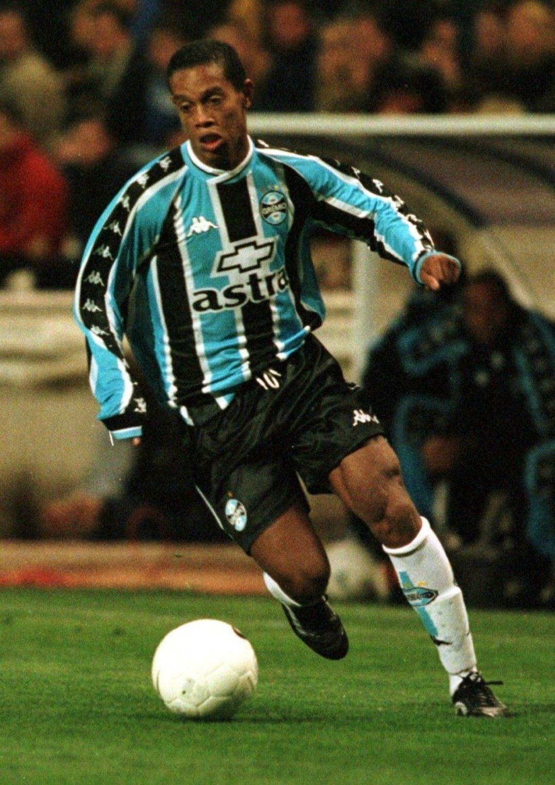 Grêmio 1999-00 Home Shirt, Ronaldinho 